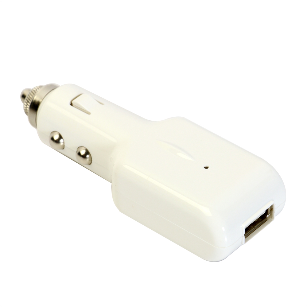 USBポートが１つついているのでお手もちのケーブルで急速充電が可能、収納もコンパクト