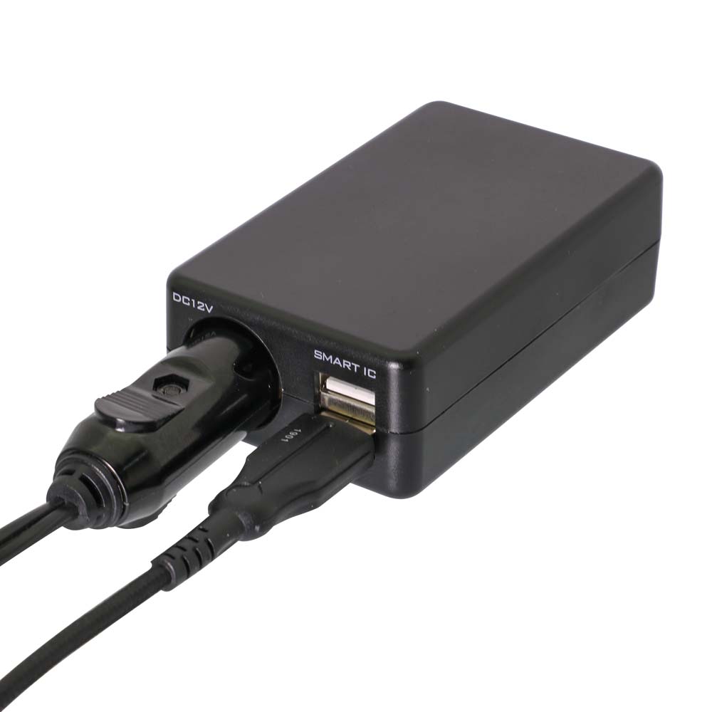 家で車のアクセサリーが使える USB Type-Aポート×2 カーアクセサリー