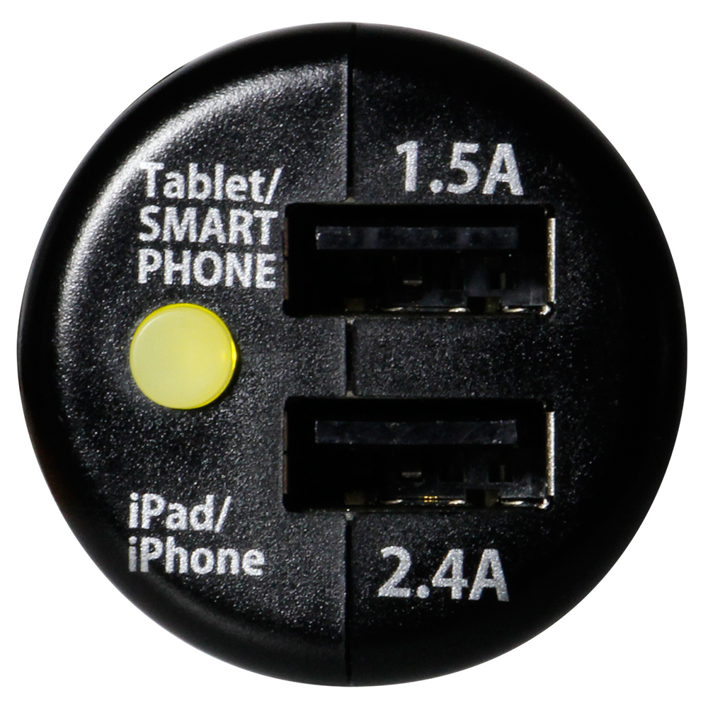 USBポートが2つも付いているので、ゲーム機やモバイル機器の充電に最適な車載用USBポート